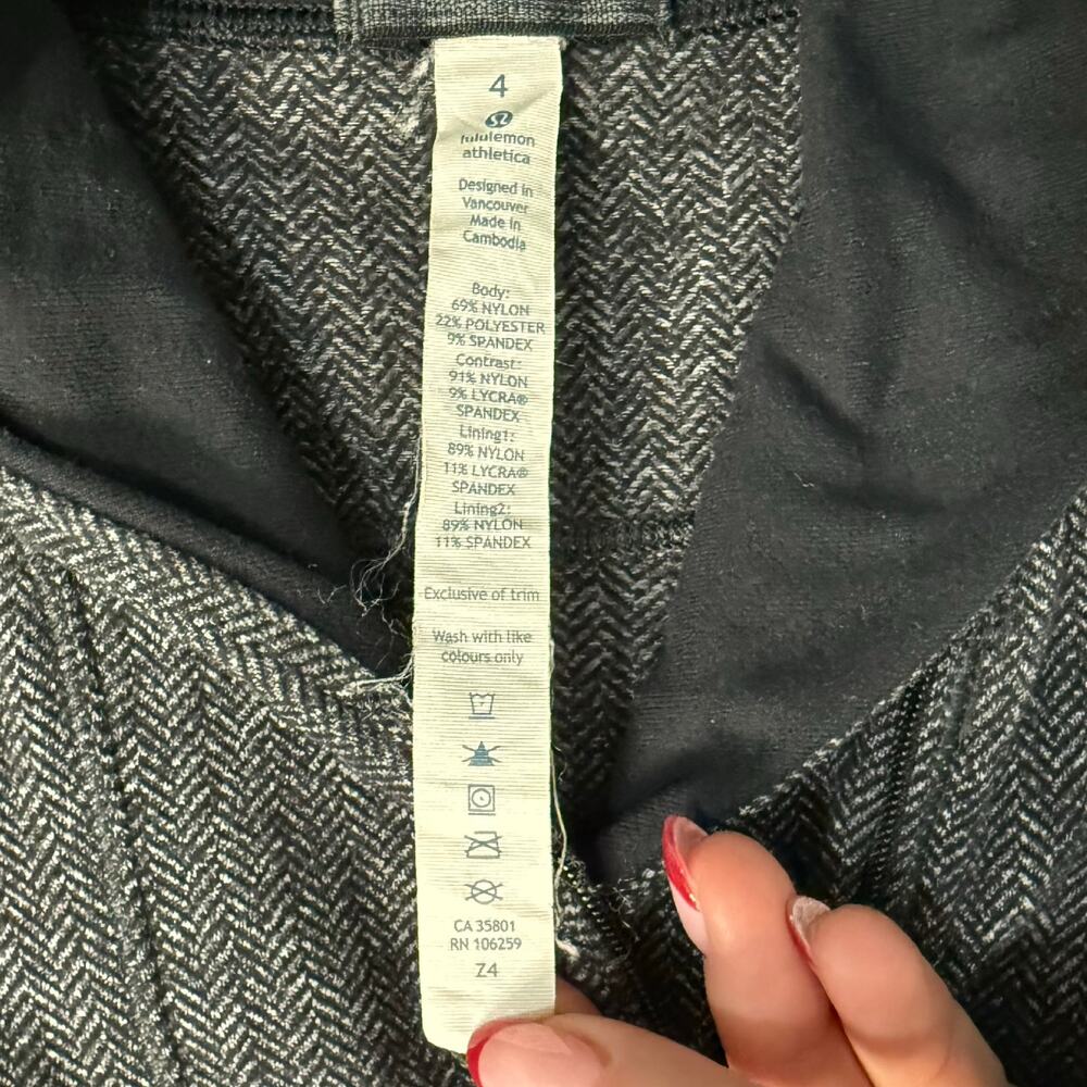 Lululemon Think Fast Heathered Herringbone Grey Black Long Sleeve Pullover Sz 4 - Picture 3 of 11